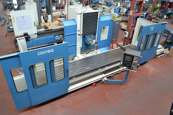 Mobile column milling machine CORREA L30/43 - 7900406