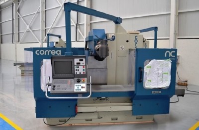 Fresadora bancada fija CORREA CF17 (9685307)