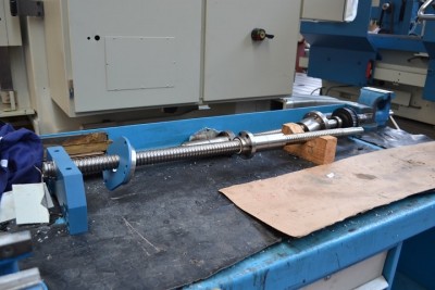 Fresadora bancada fija CORREA CF17 (9685307)