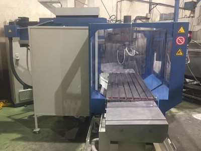 Fresadora bancada CORREA CF 20/18