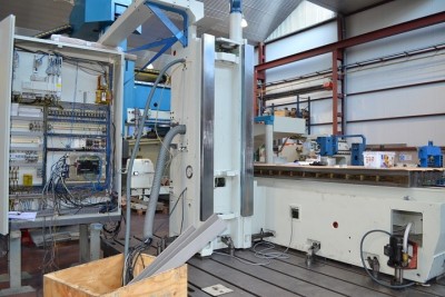 Fresadora bancada CORREA CF 20/18