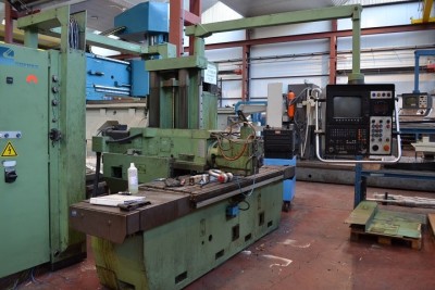 Fresadora bancada CORREA CF 20/18