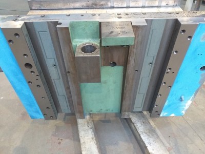 Fresadora reconstruida CORREA CF22/25 - NC Service