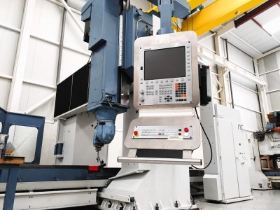CORREA FP40/60 milling machine retrofitting by CORREA SERVICE