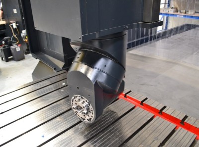 Fresadora CORREA con nuevo HEIDENHAIN- CORREA Service