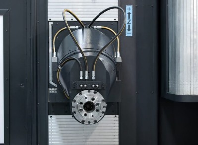 Retrofitting CORREA Service PRISMA 25 milling machine