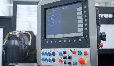 Retrofitting CORREA Service PRISMA 25 milling machine