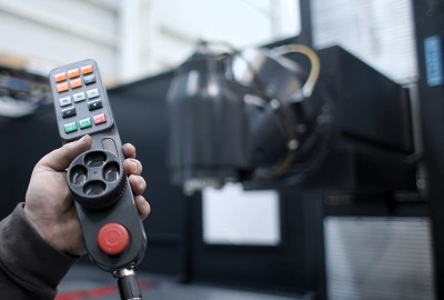 Retrofitting CORREA Service PRISMA 25 milling machine