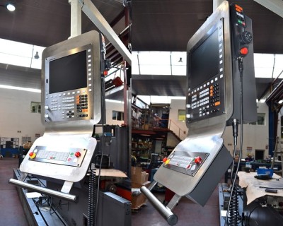 Retrofitting fresadora usada CORREA CF22/20 por CORREA Service
