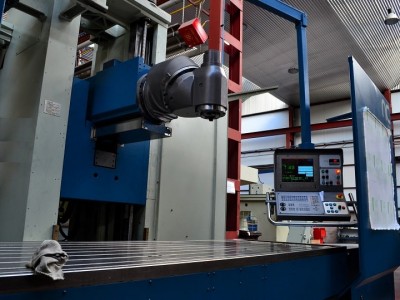 Retrofitting CORREA CNC milling machine - NC Service