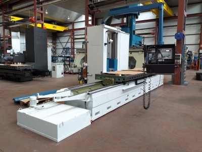 Retrofitting used CNC milling machine CORREA A30/30 - NC Service