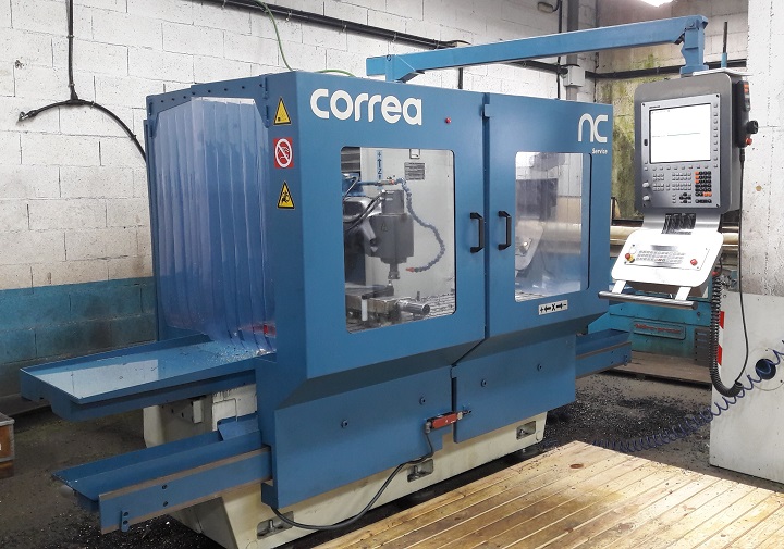 Bed type milling machine CORREA A10 overhauled by NC Service